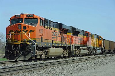 BNSF 6088 ES44AC.jpg